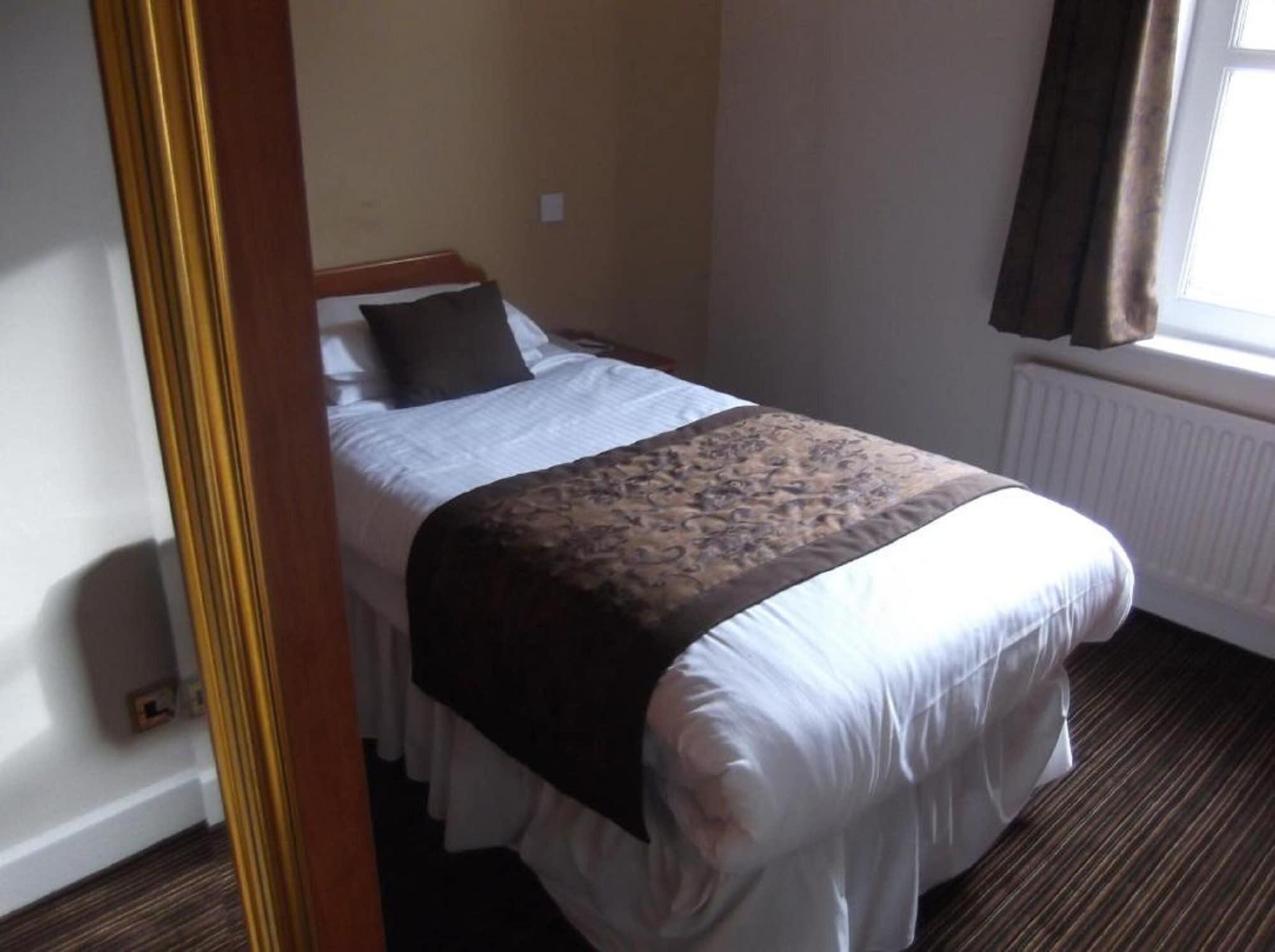 Arrochar Hotel 'A Bespoke Hotel' Екстериор снимка